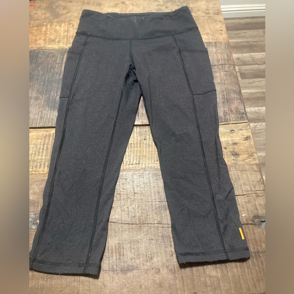 Lucy black capri workout pants. Size small
